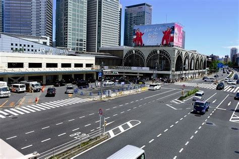 品川駅 ランチ 安い、そして未来の食文化を考える